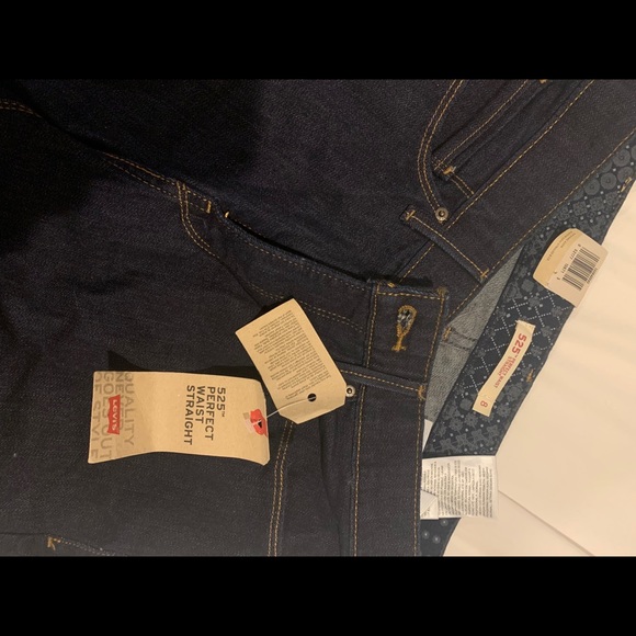 Men’s Levi’s Jeans - Picture 3 of 3